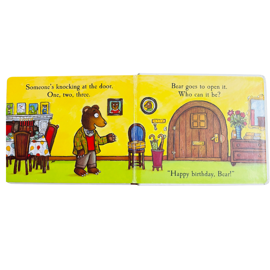 Postman Bear a lift-the-flap book