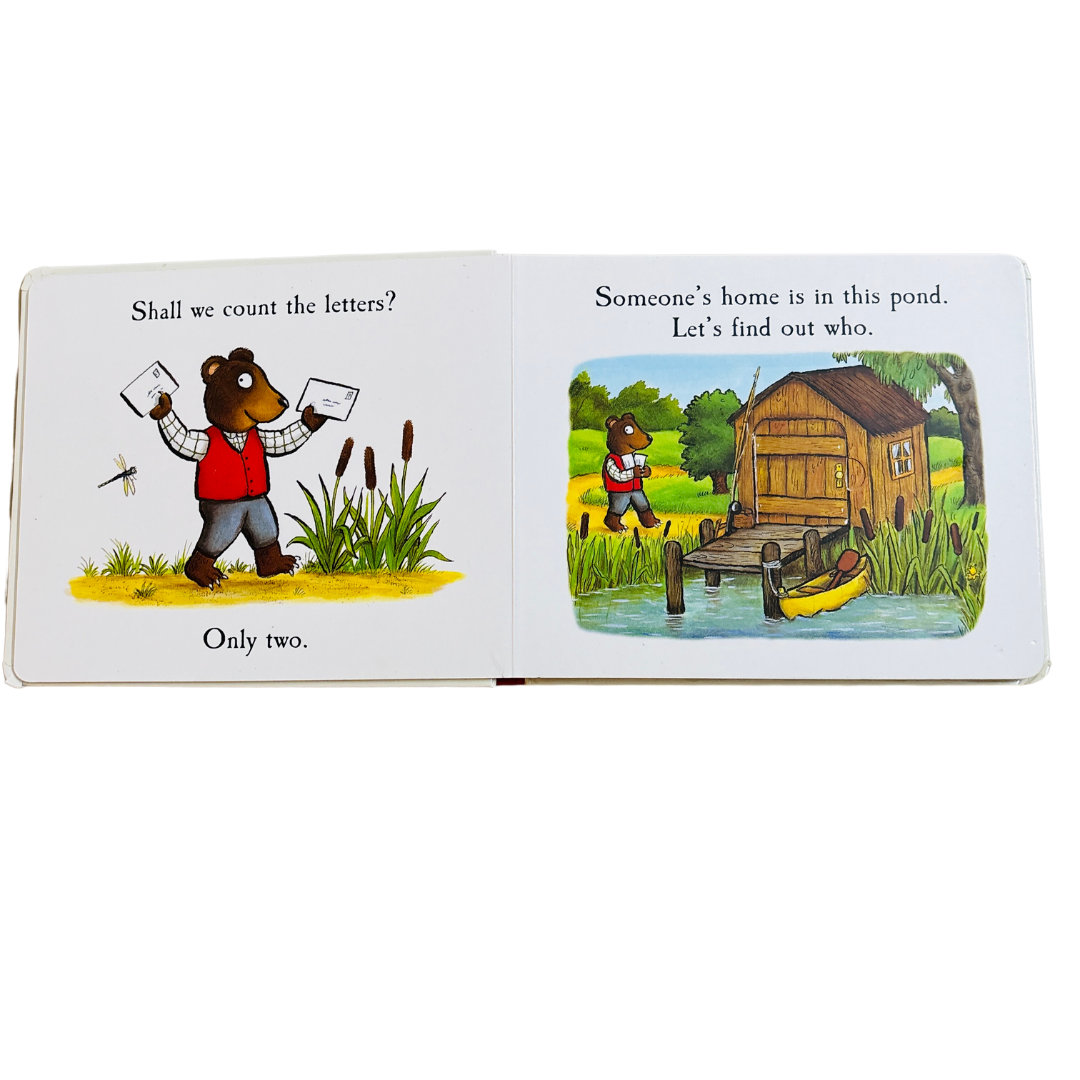 Postman Bear a lift-the-flap book