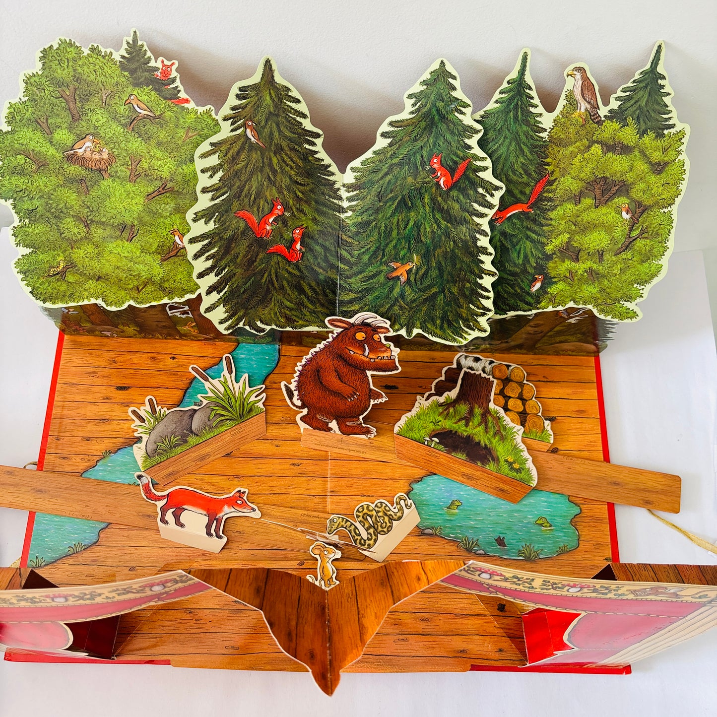The Gruffalo Pop Up Theatre Book by Julia Donaldson